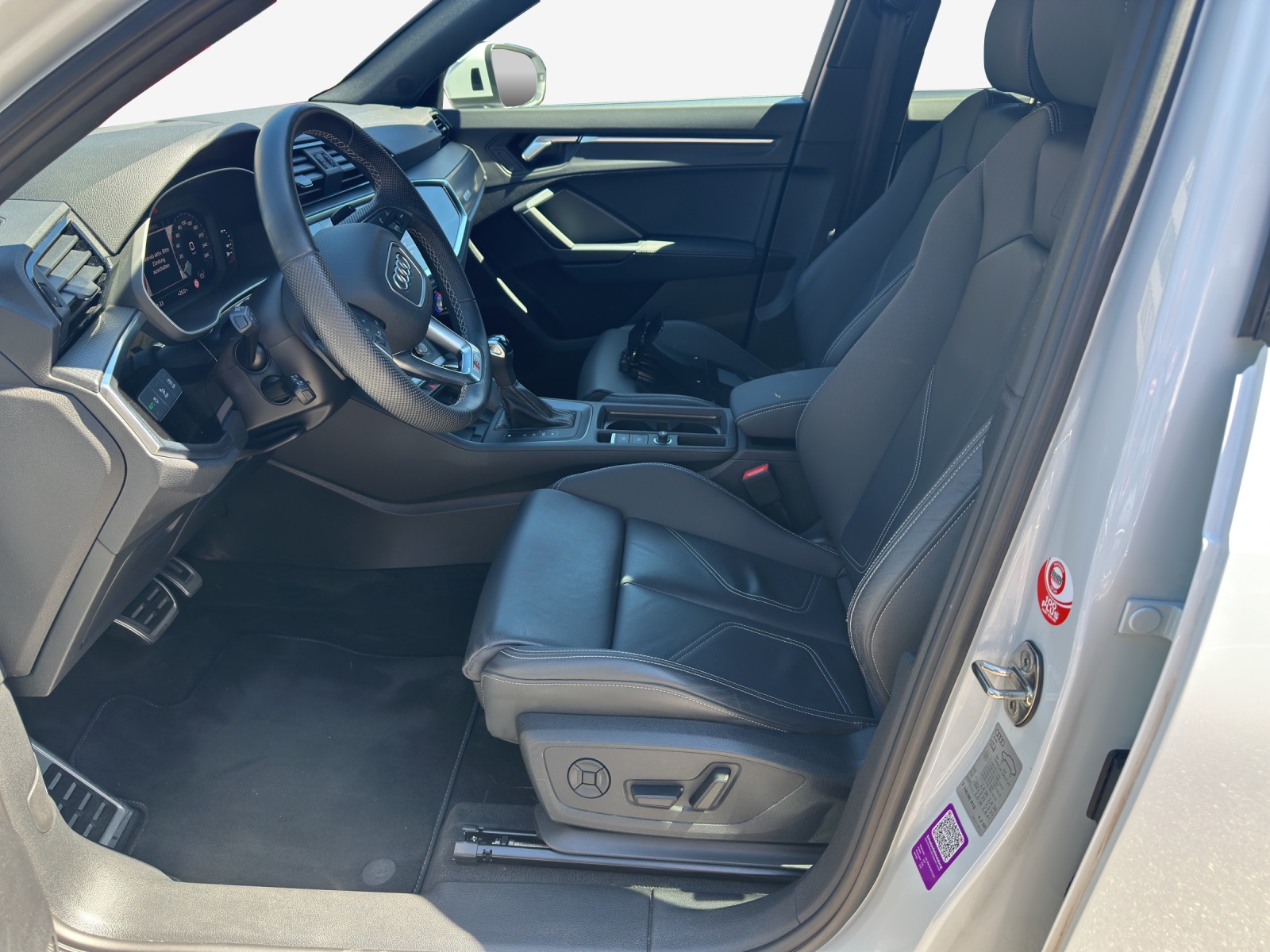 AUDI Q3 45 TFSI advanced quattro S-tronic-image-7