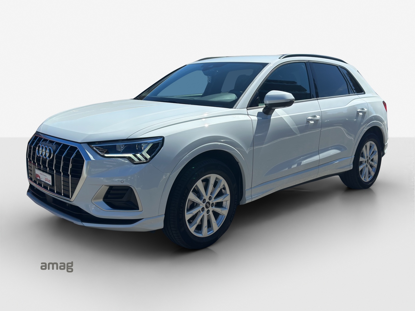 AUDI Q3 45 TFSI advanced quattro S-tronic