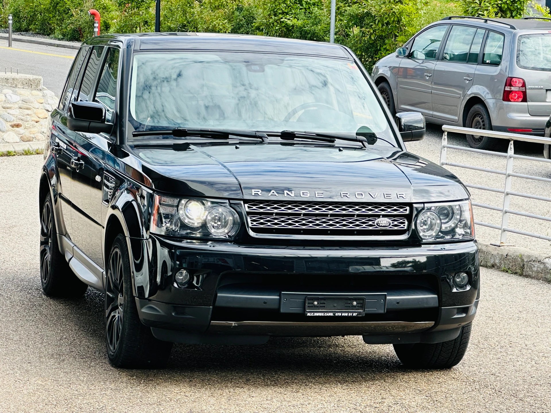 LAND ROVER Range Rover Sport 3.0 TDV6 HSE Automatic-image-3