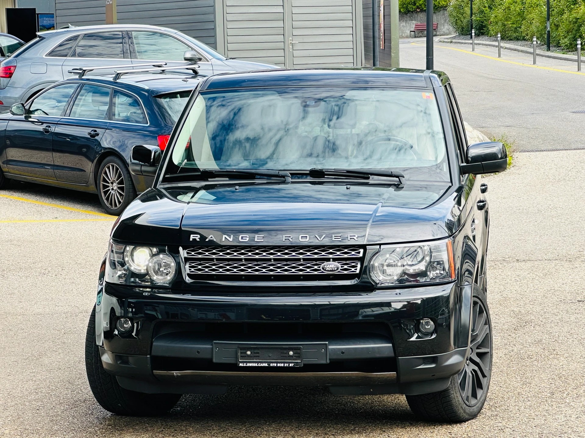 LAND ROVER Range Rover Sport 3.0 TDV6 HSE Automatic-image-2