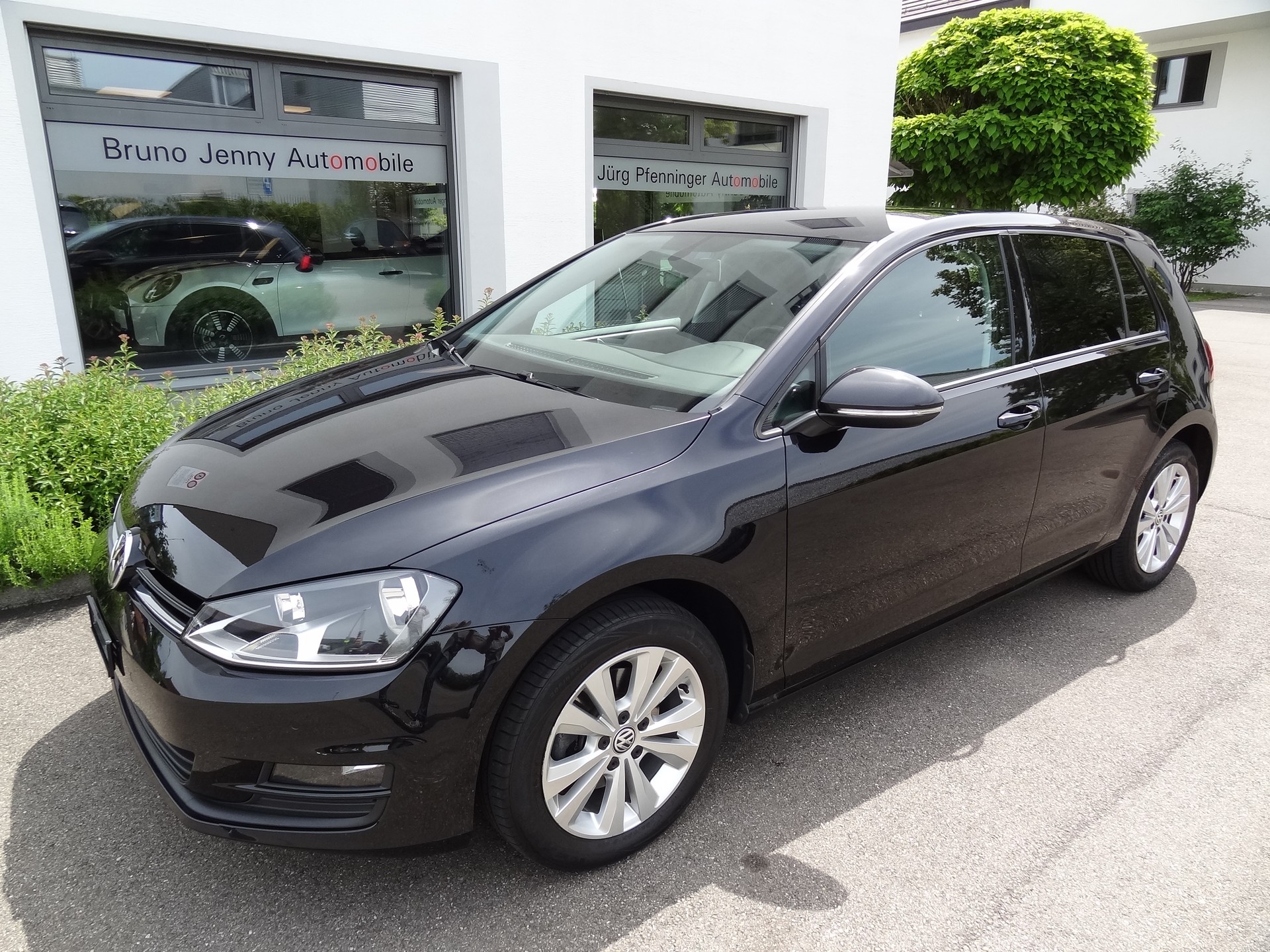 VW Golf 1.6 TDI Comfortline 4Motion-image-0