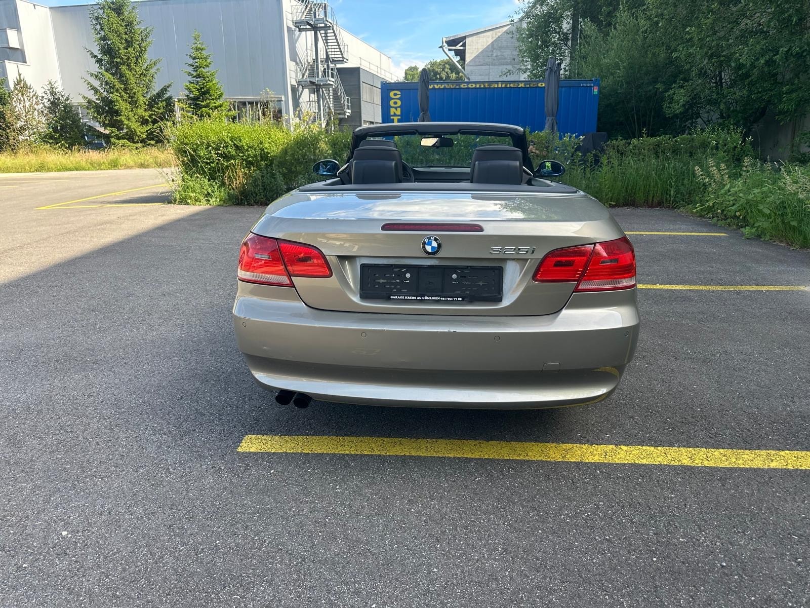 BMW 325i Cabriolet Steptronic-image-8