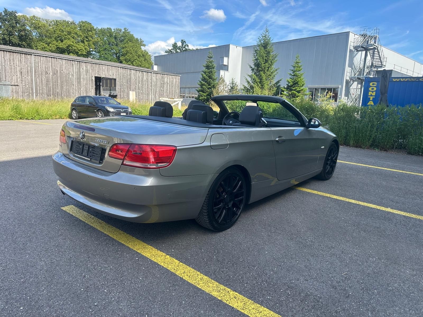 BMW 325i Cabriolet Steptronic-image-2