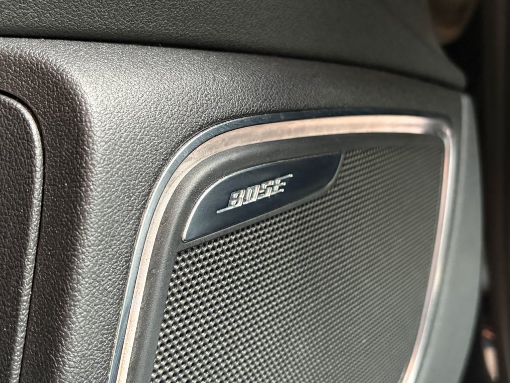 AUDI S1 Sportback 2.0 TFSI quattro-image-4