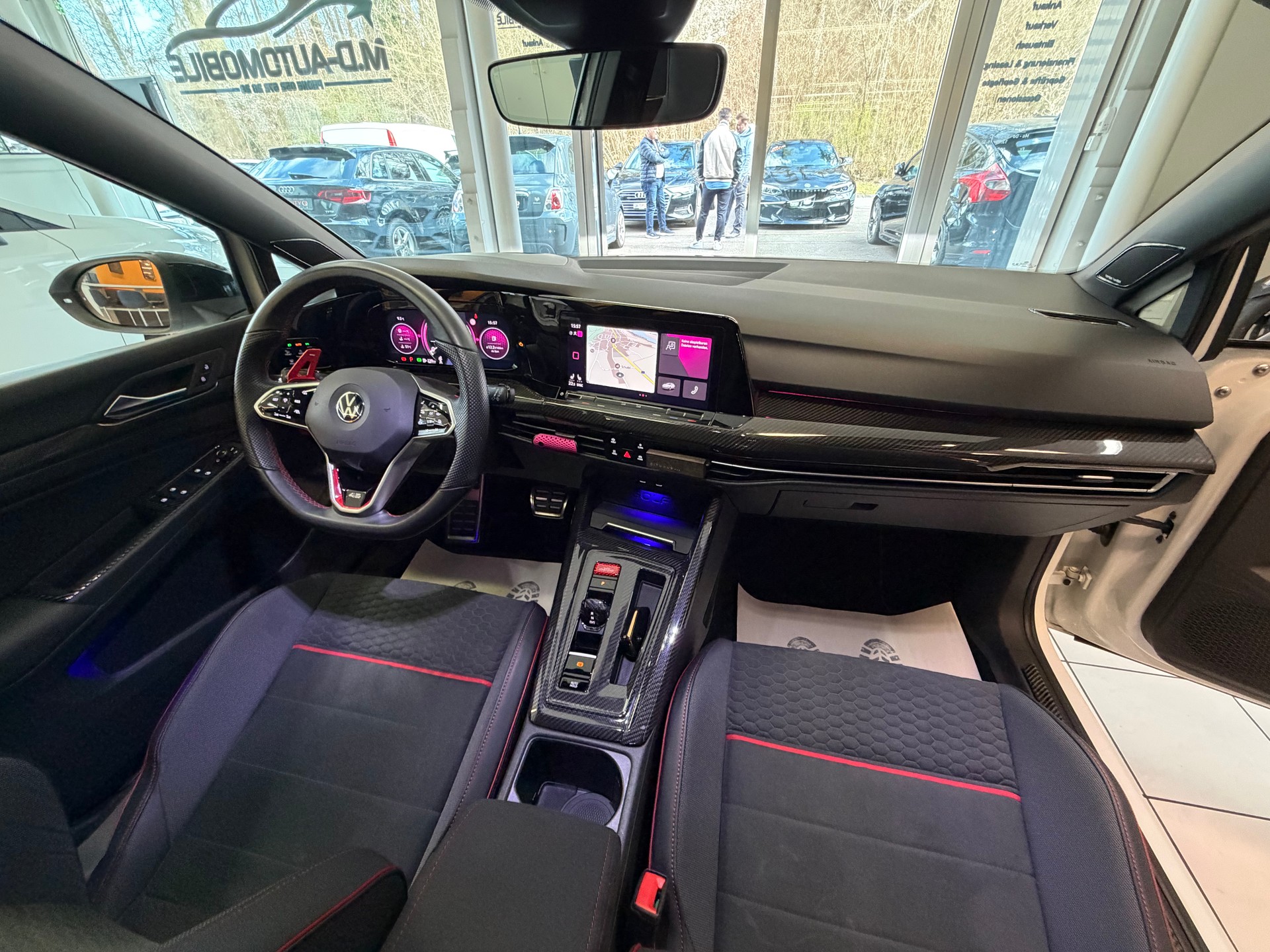VW Golf VIII 2.0 TSI GTI Clubsport DSG-image-10