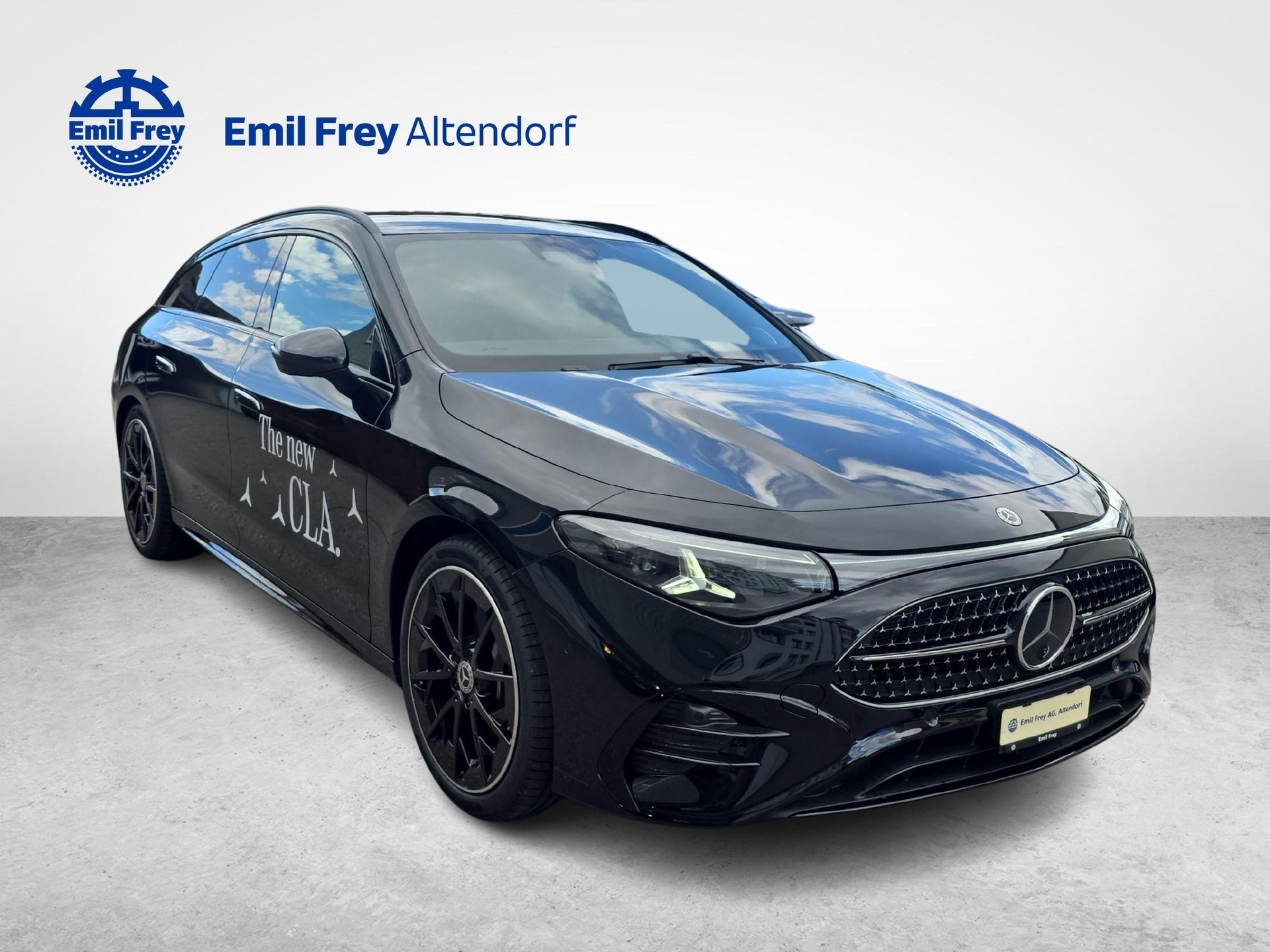MERCEDES-BENZ CLA 220 4MATIC Shooting Brake-image-6