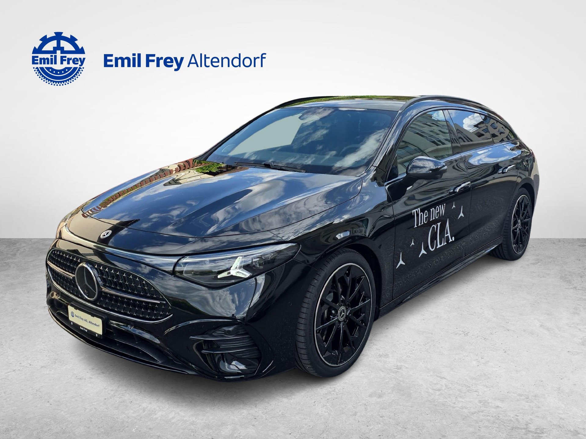 MERCEDES-BENZ CLA 220 4MATIC Shooting Brake