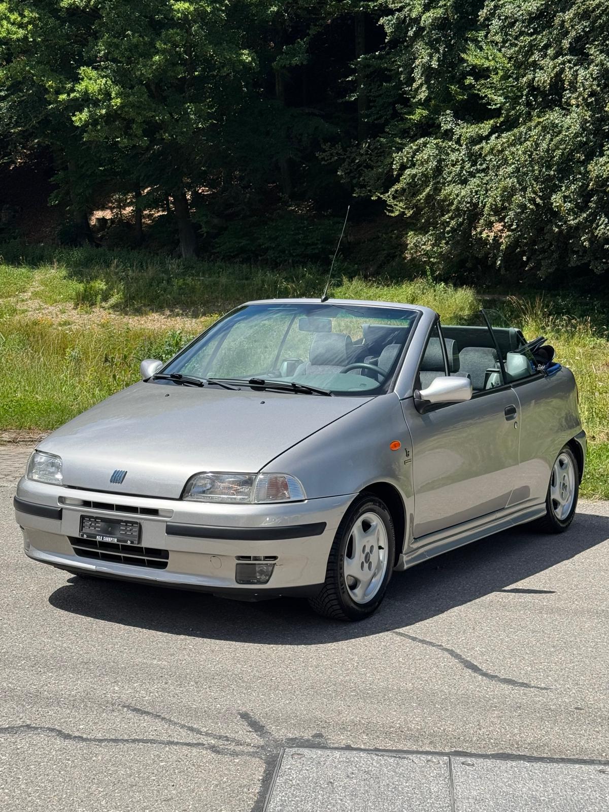 FIAT Punto 90 ELX Cabrio-image-0
