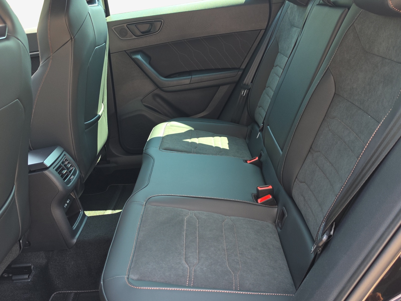 CUPRA Ateca 1.5TSI DSG-image-11