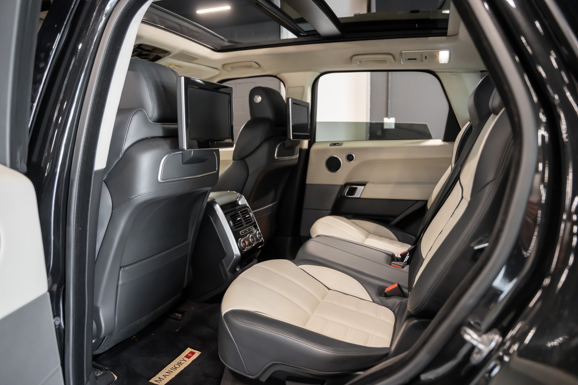 LAND ROVER Range Rover Sport 5.0 V8 SC HSE / Mansory Umbau-image-12