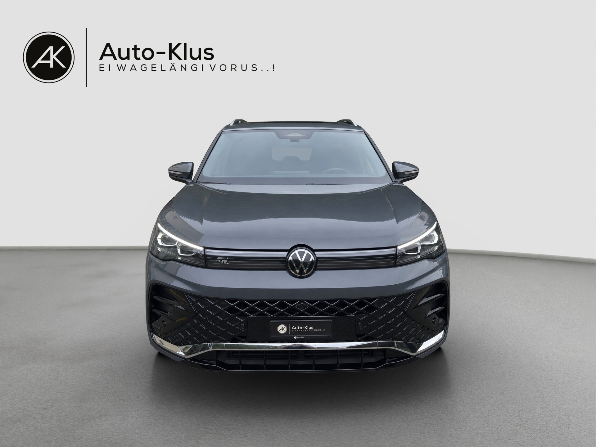 VW Tiguan 2.0 TDI SCR R-Line 4Motion DSG-image-0