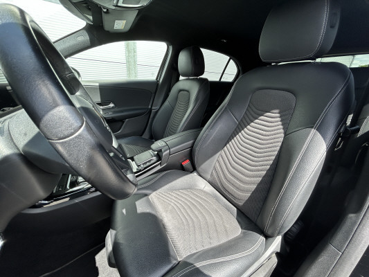 MERCEDES-BENZ A 160 Style-image-6