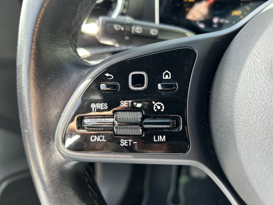 MERCEDES-BENZ A 160 Style-image-14