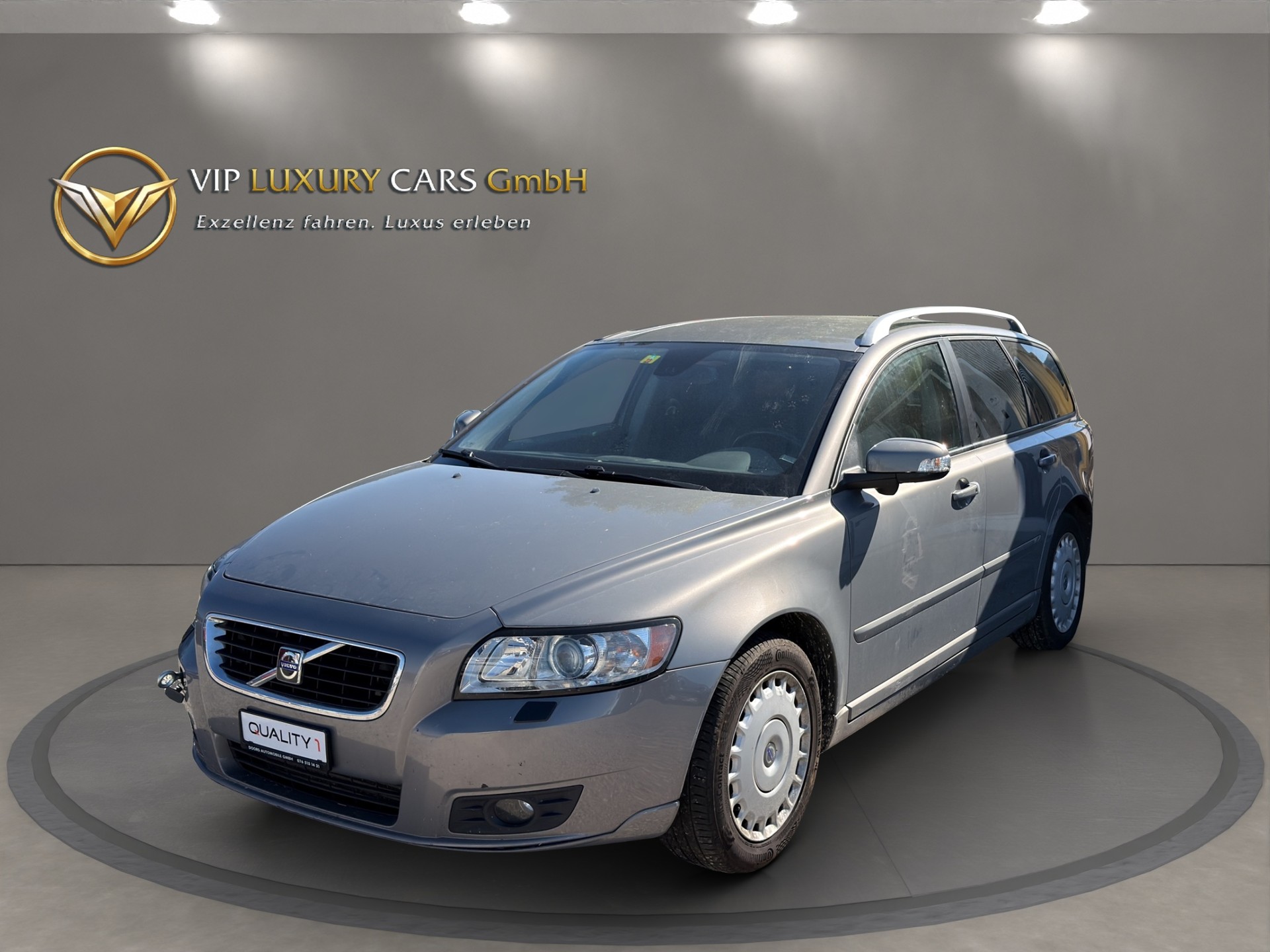 VOLVO V50 D5 Summum Geartronic-image-1