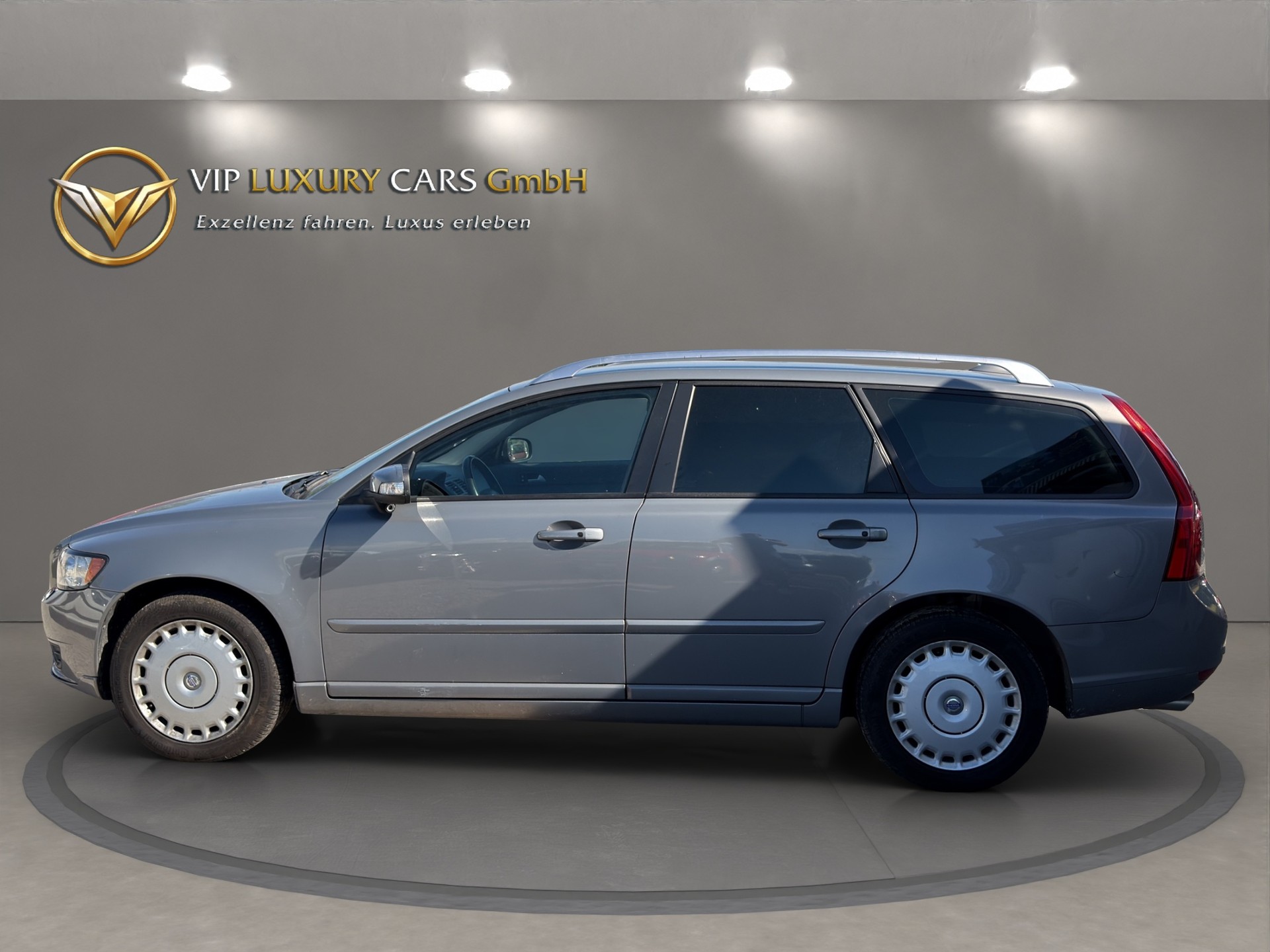 VOLVO V50 D5 Summum Geartronic-image-4