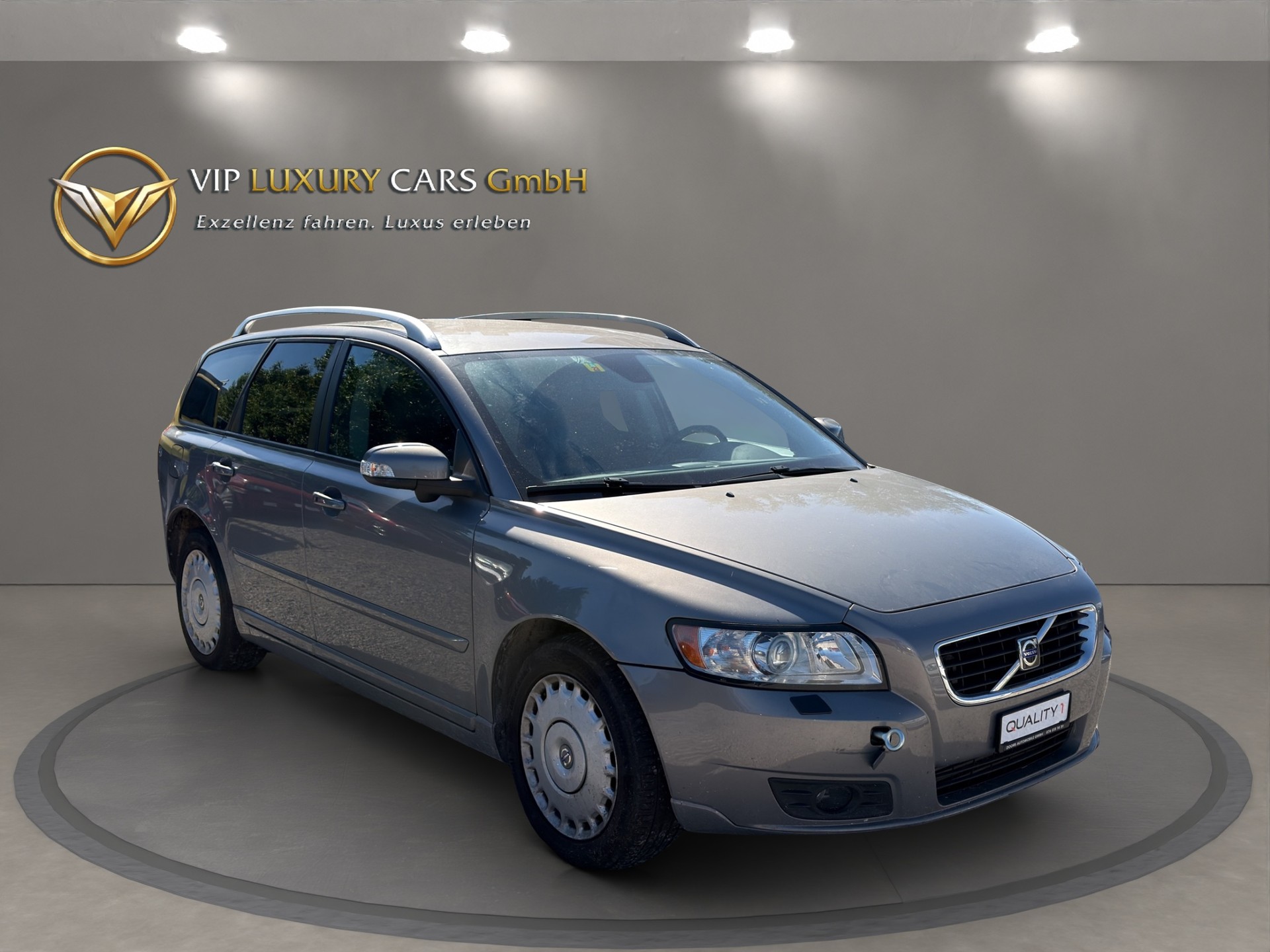 VOLVO V50 D5 Summum Geartronic-image-2