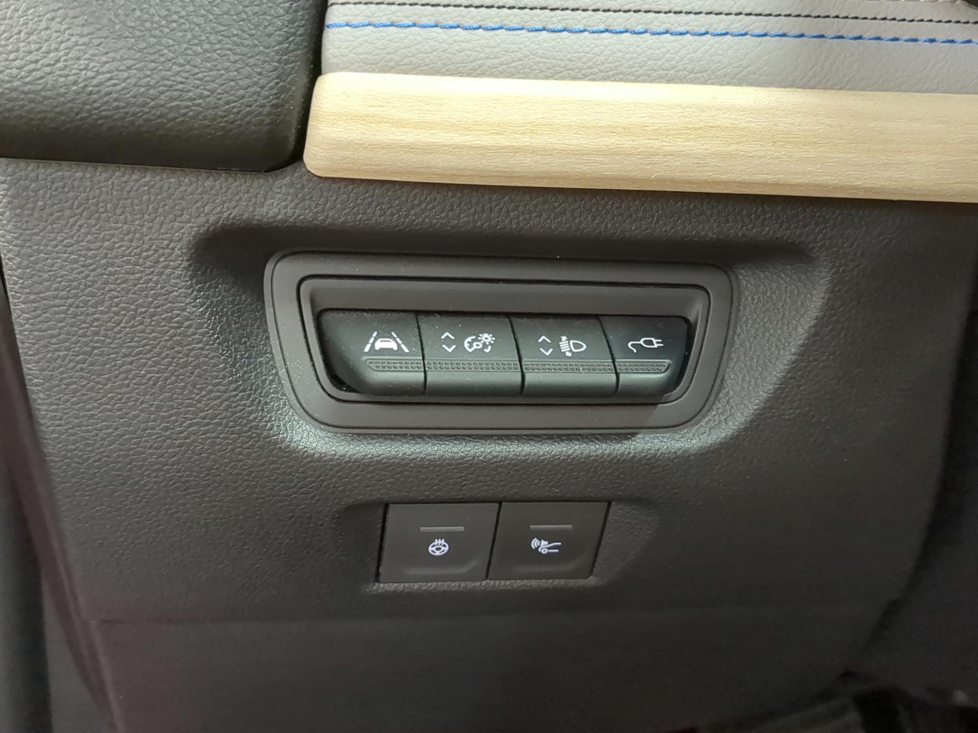 RENAULT Zoe Riviera R135 (incl. Batterie)-image-17