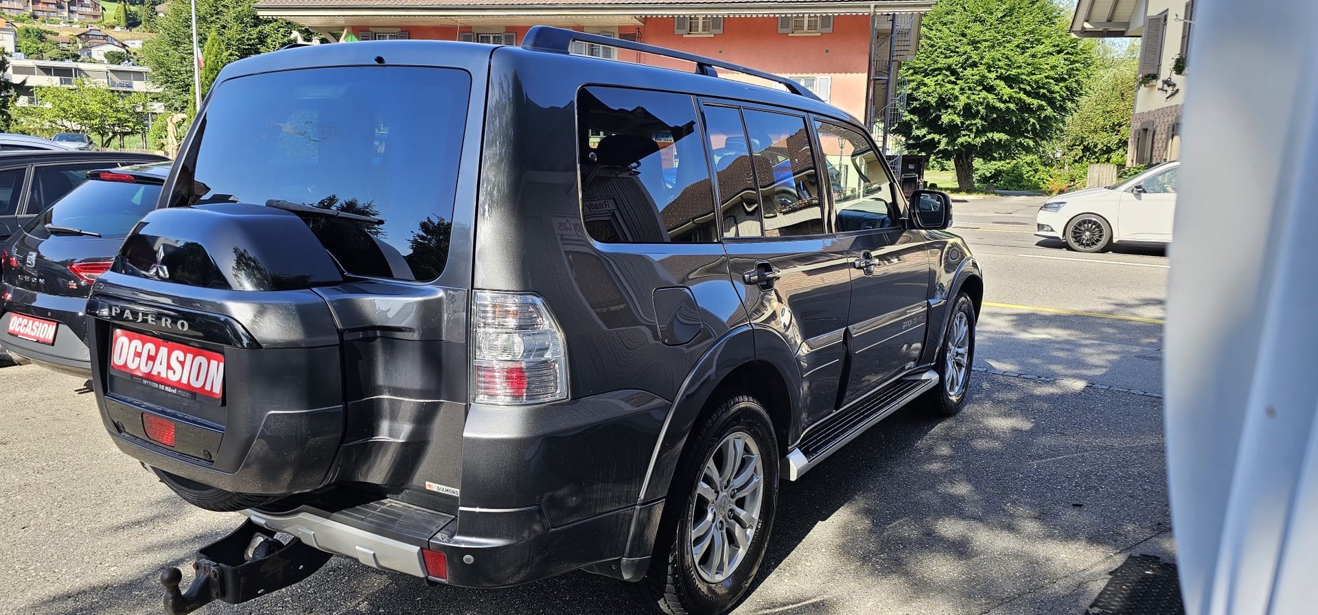 MITSUBISHI Pajero 3.2 DI-D Style Automatic-image-6