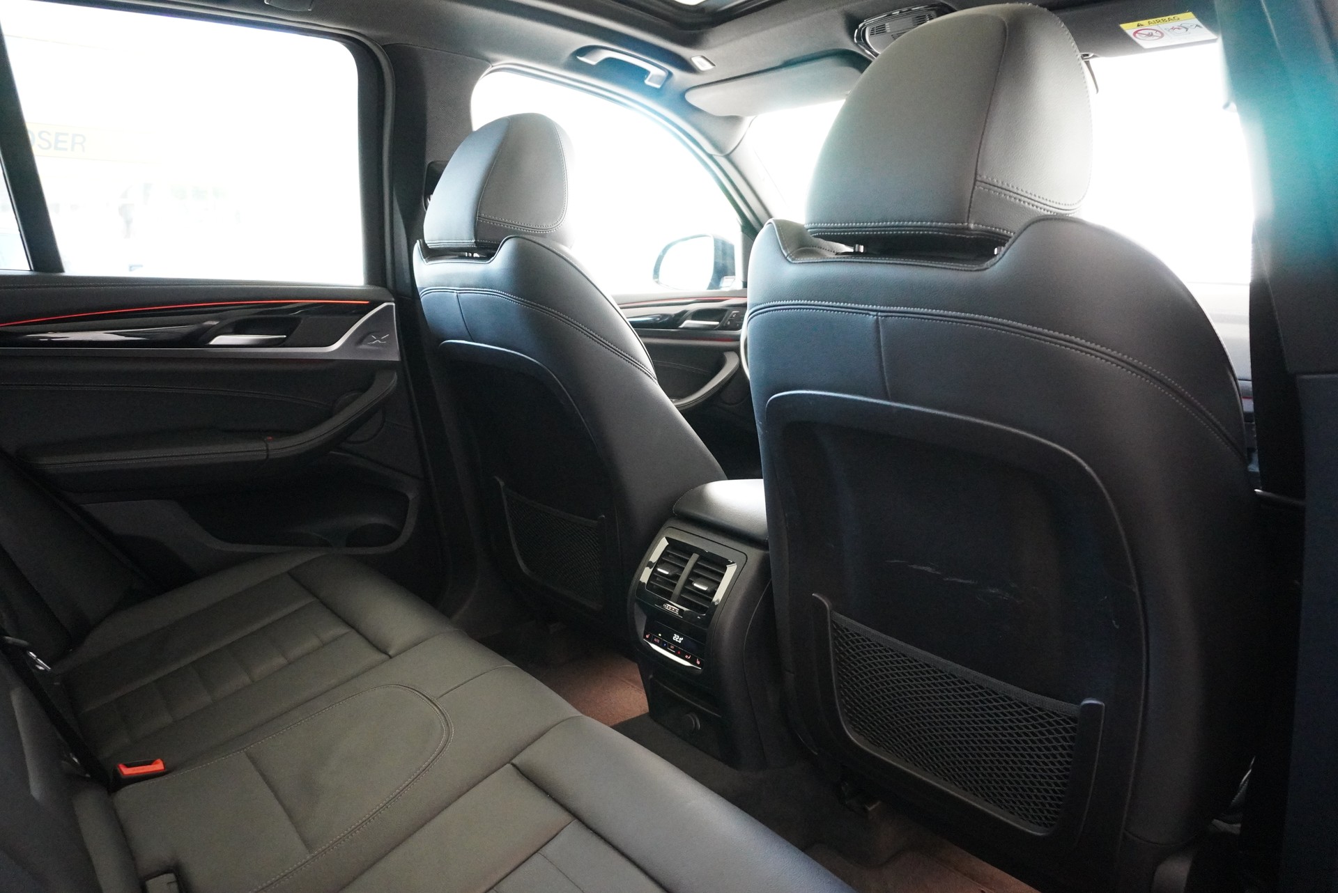BMW X3 xDrive M40i Steptronic-image-16