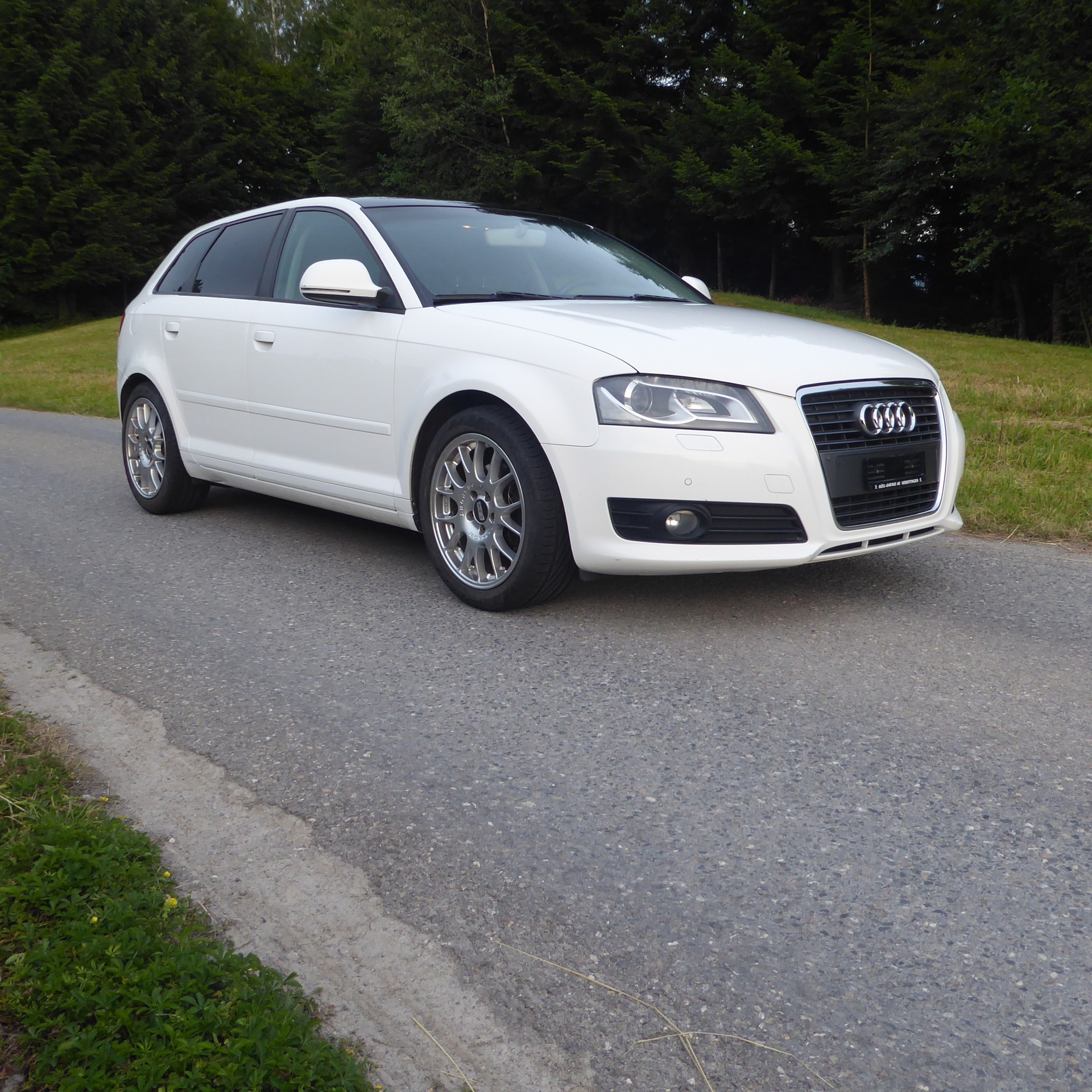 AUDI A3 Sportback 1.4 Turbo FSI Ambiente-image-1