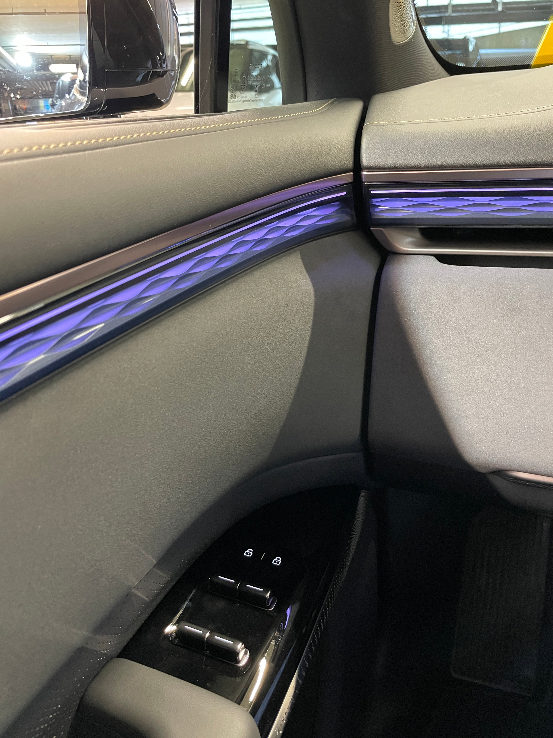 ZEEKR ZEEKR 7X 100kWh Privilege AWD mit Comfort und Cockpitpaket, AHK, Modell 2026-image-18