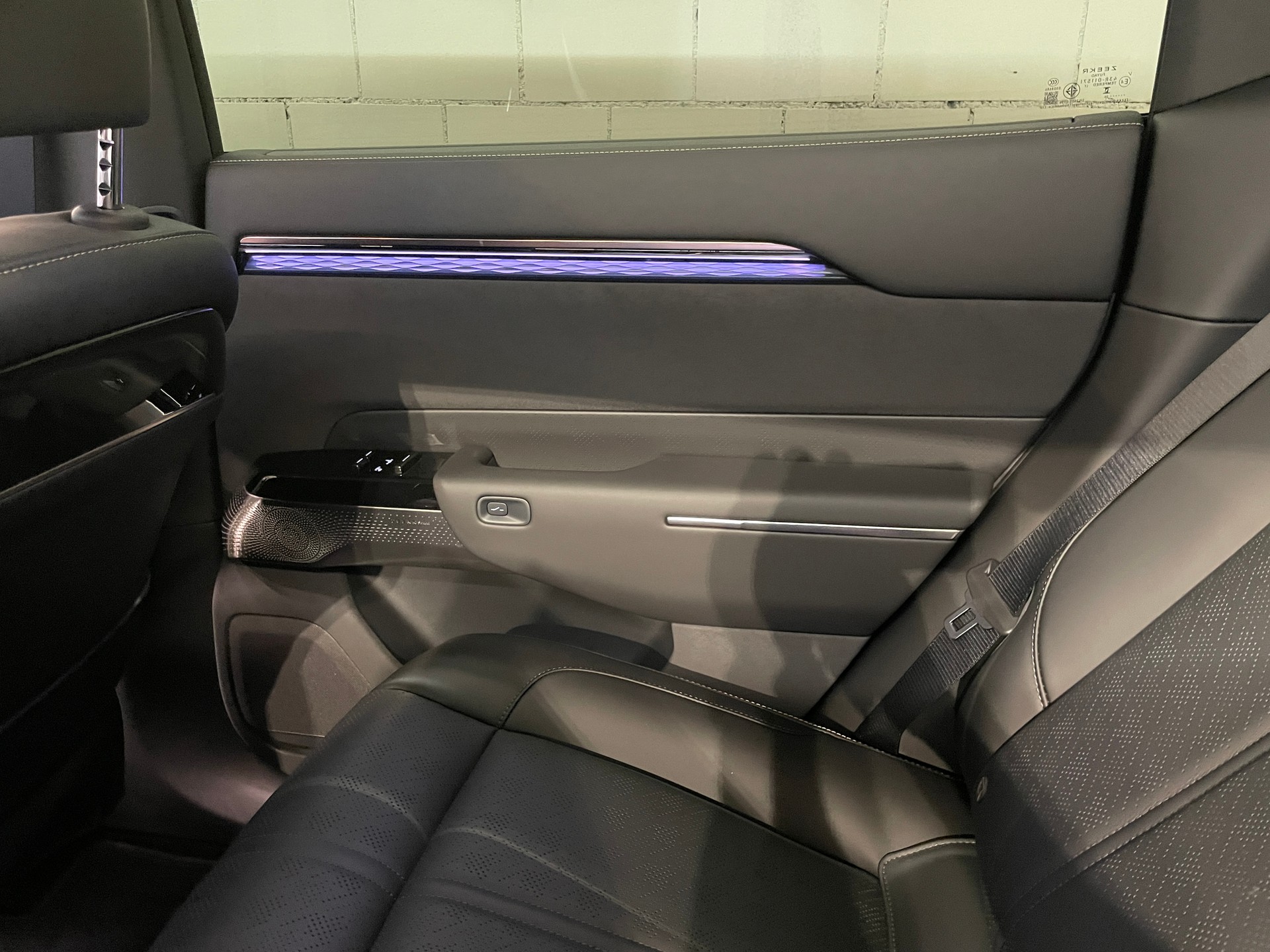 ZEEKR ZEEKR 7X 100kWh Privilege AWD mit Comfort und Cockpitpaket, AHK, Modell 2026-image-17