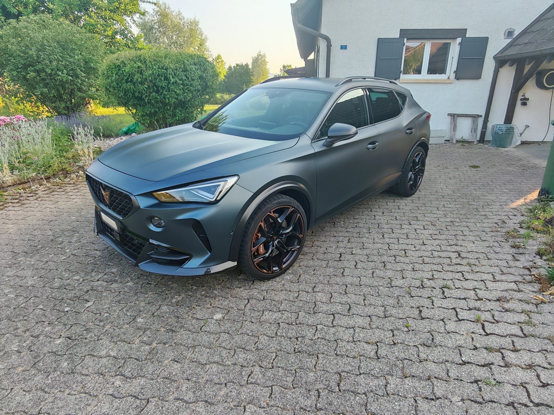 CUPRA 2.5 TSI VZ5 4Drive DSG-image-2