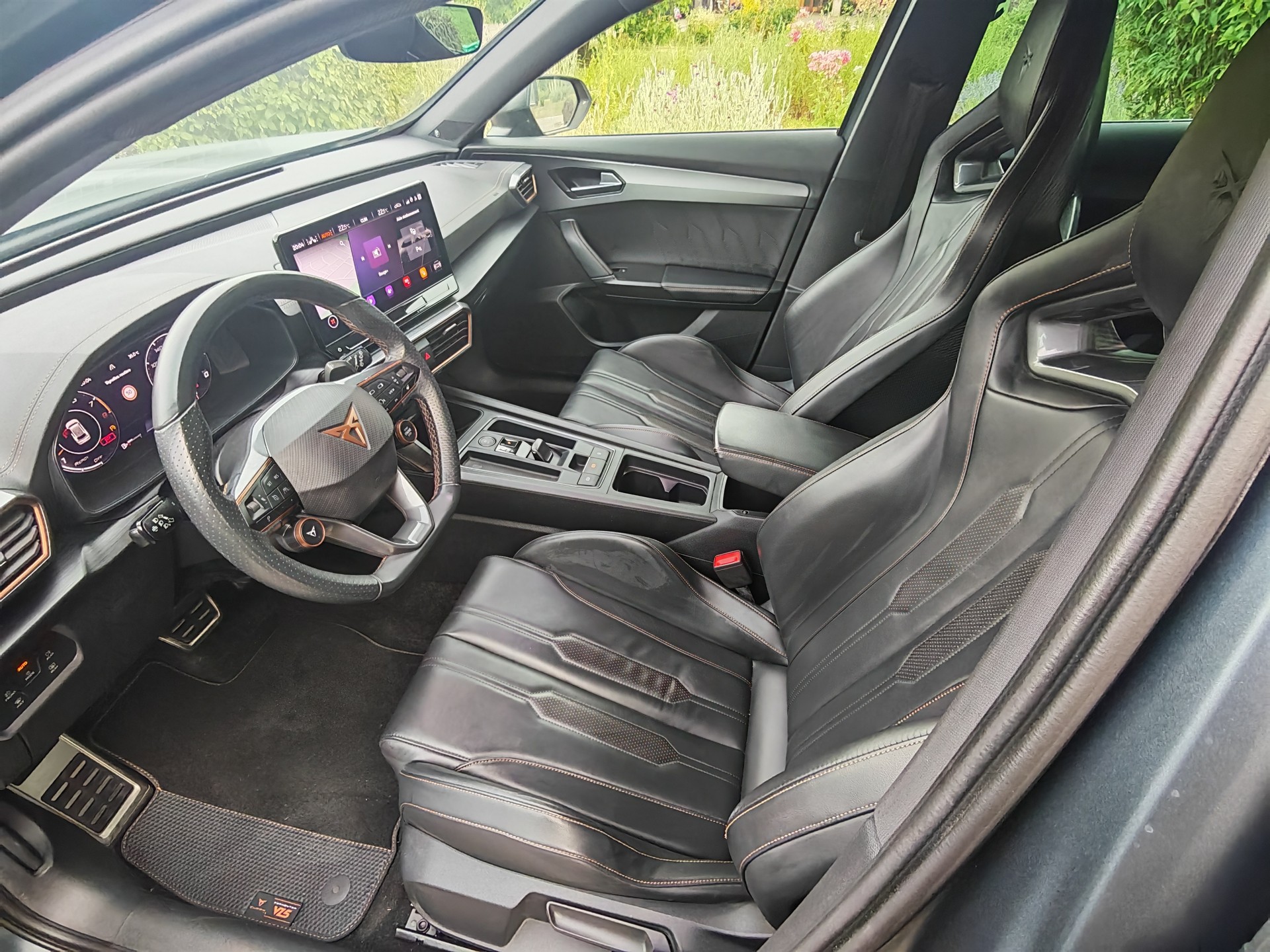CUPRA 2.5 TSI VZ5 4Drive DSG-image-13
