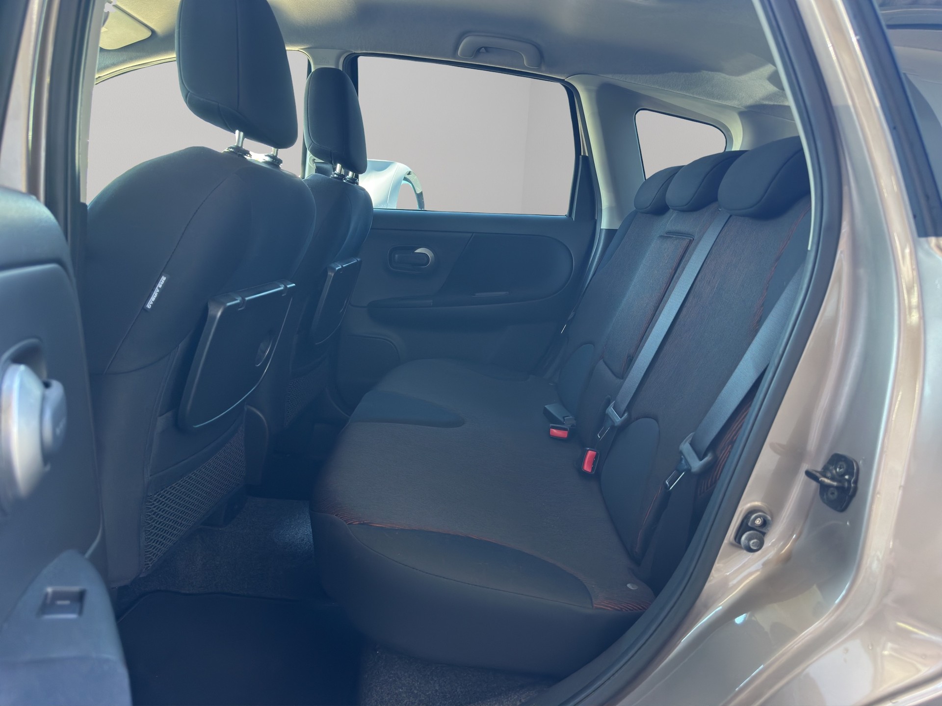 NISSAN Note 1.6 acenta-image-10