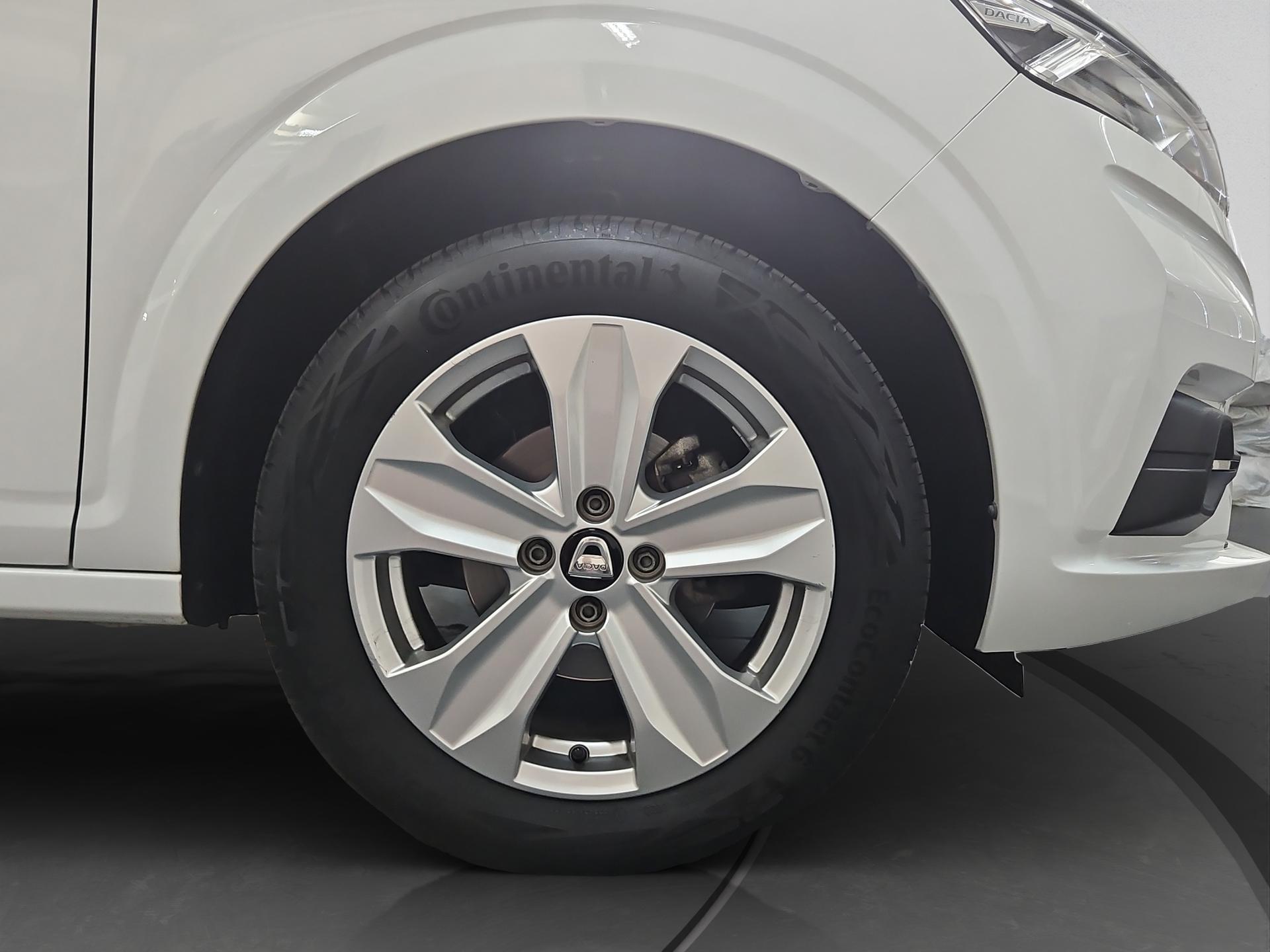 DACIA Sandero TCe 90 Comfort CVT-image-17