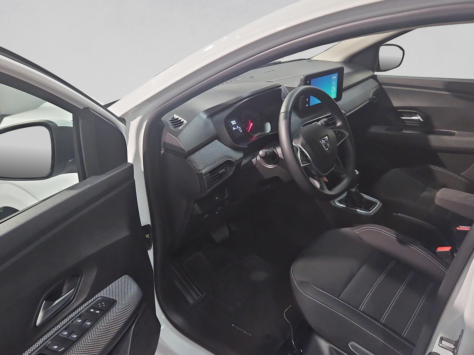 DACIA Sandero TCe 90 Comfort CVT-image-22