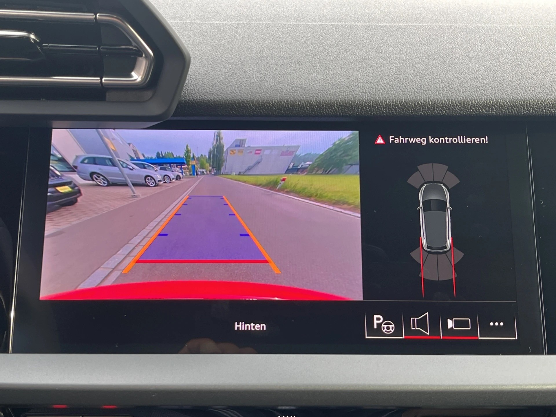 AUDI A3 Sportback 40 TFSI e advanced* Anhägerkupplung,Head up Display,ACC Tempomat,Np.71'300.-,6-Jahre Garantie*-image-11