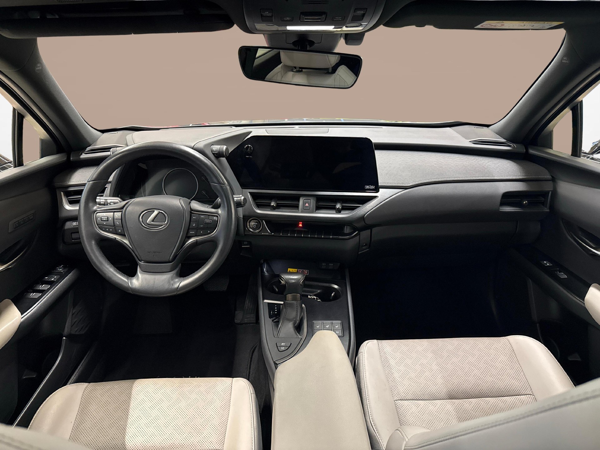 LEXUS UX 250h Excellence - Ruote invernali incluse-image-8