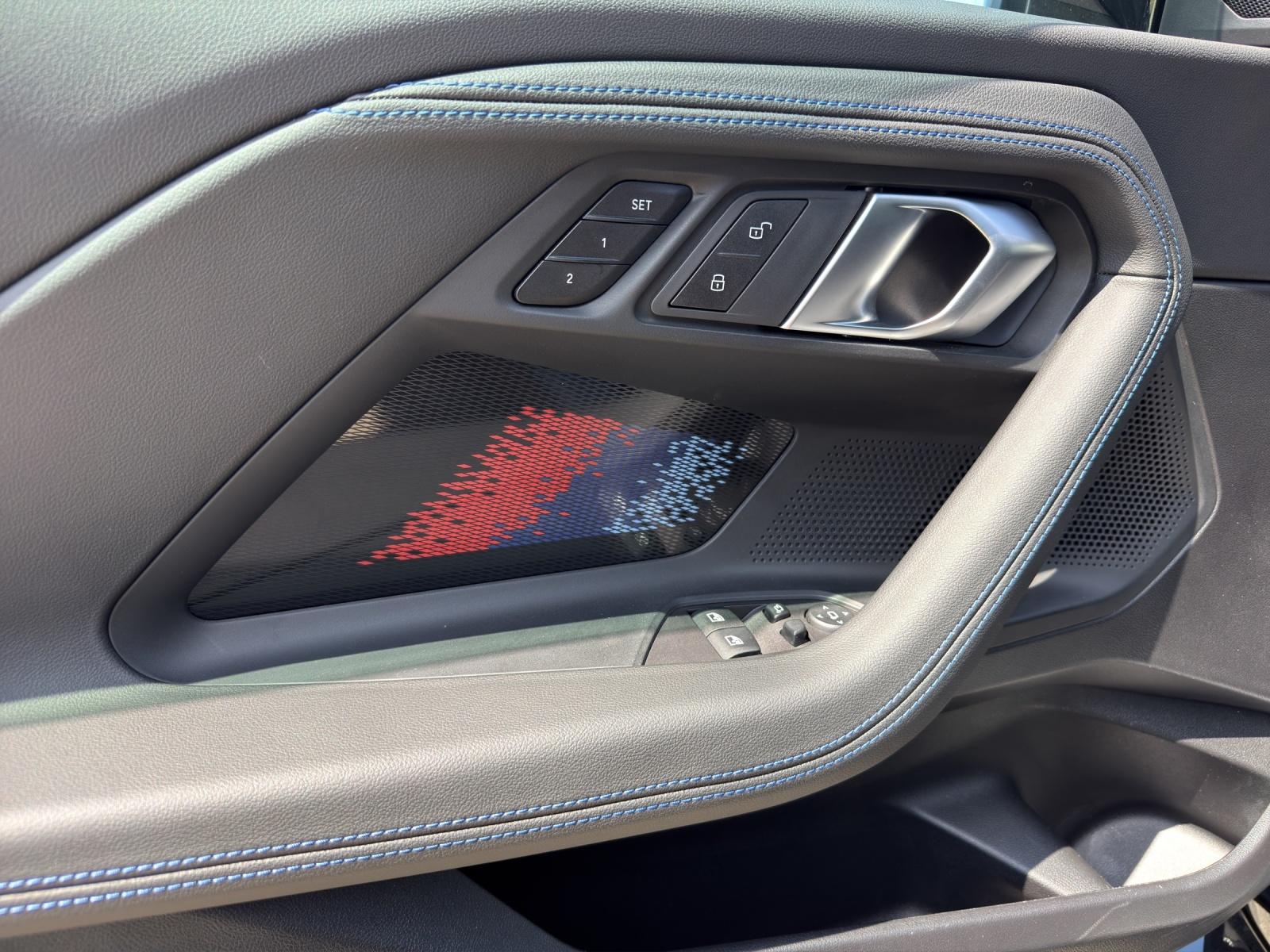 BMW M2 Coupé M Drive Professional-image-14