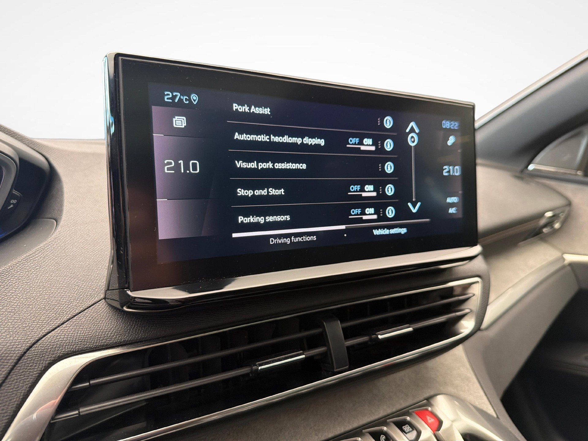 PEUGEOT 3008 1.2 PureTech GT-image-17