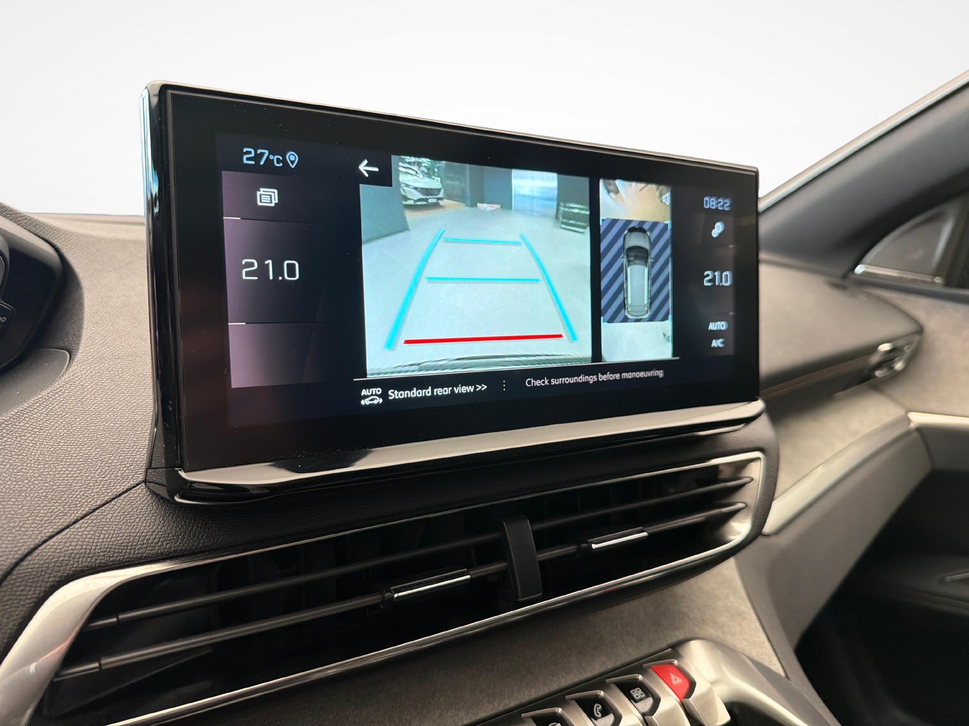 PEUGEOT 3008 1.2 PureTech GT-image-18