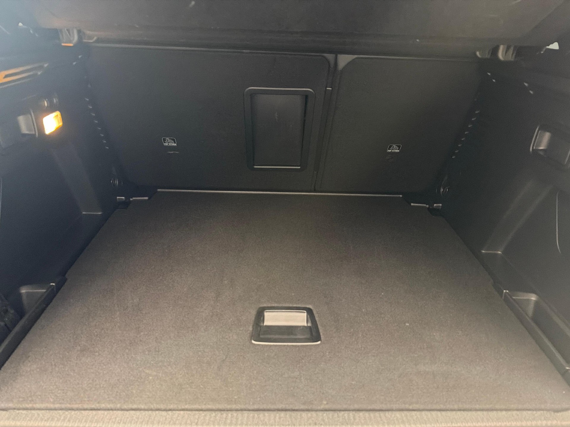 PEUGEOT 3008 1.2 PureTech GT-image-11