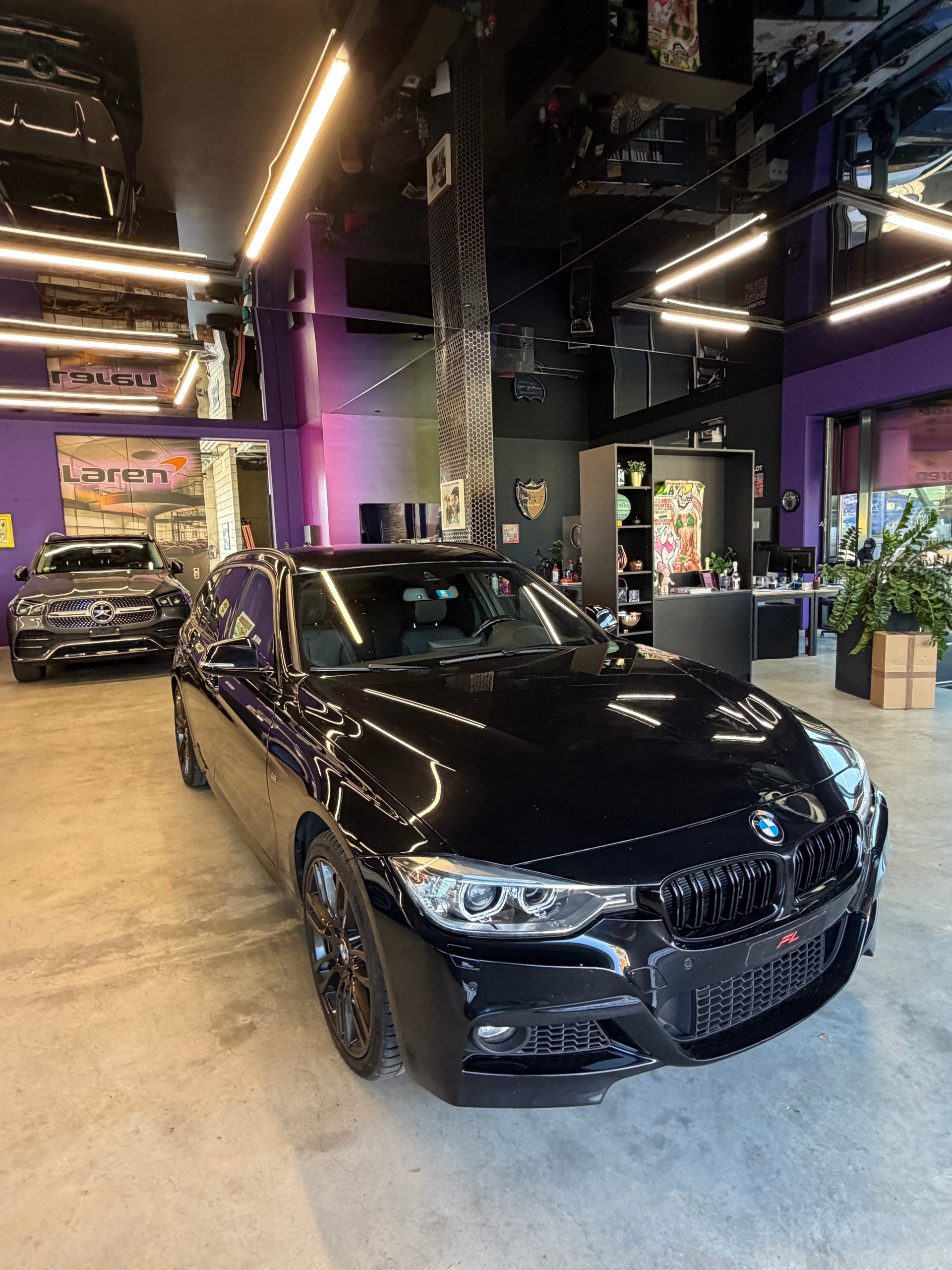 BMW 335i xDrive Touring Steptronic-image-5