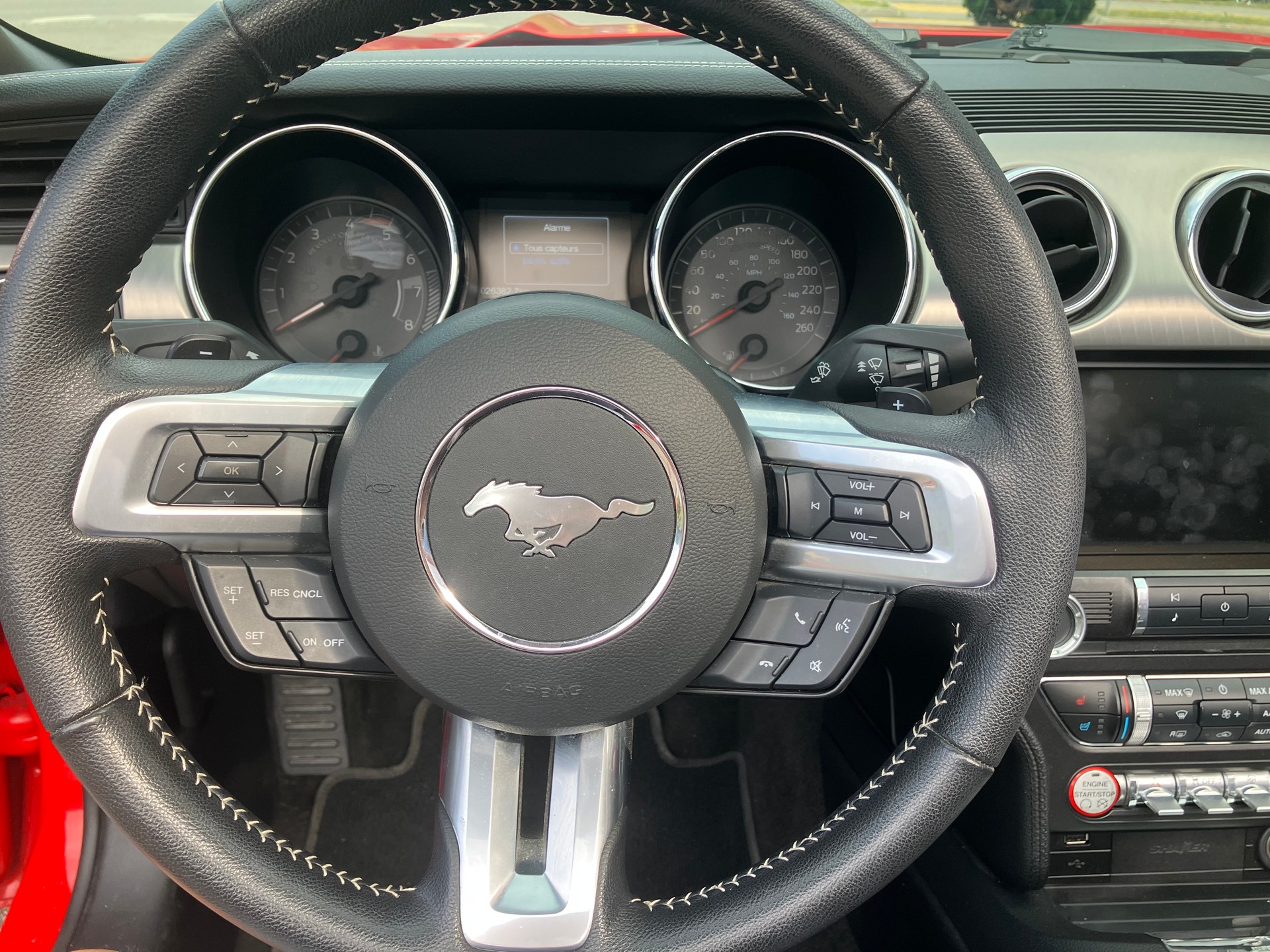 FORD Mustang Conv 5.0 V8-image-10