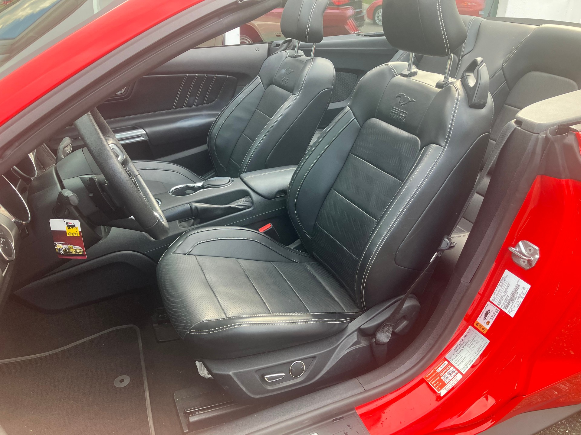 FORD Mustang Conv 5.0 V8-image-11