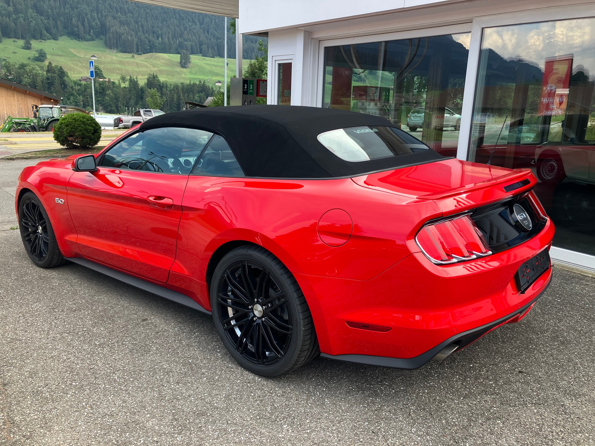 FORD Mustang Conv 5.0 V8-image-12