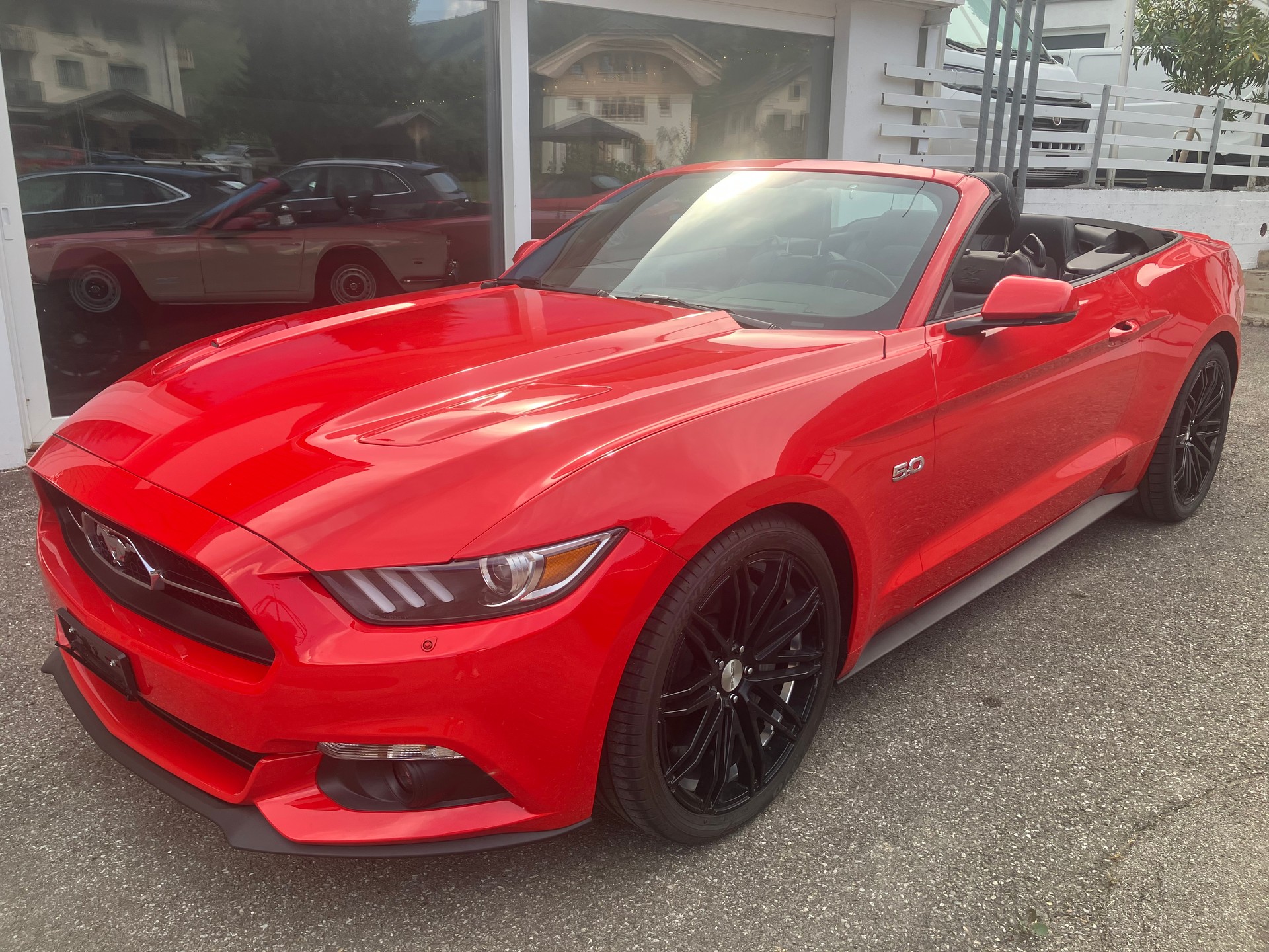 FORD Mustang Conv 5.0 V8-image-1