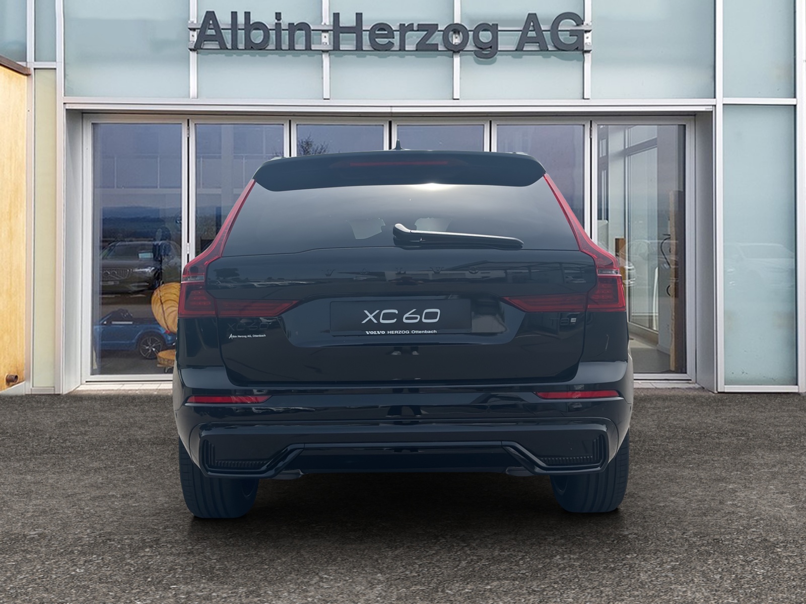 VOLVO XC60 2.0 T8 TE Black Edition eAWD-image-5