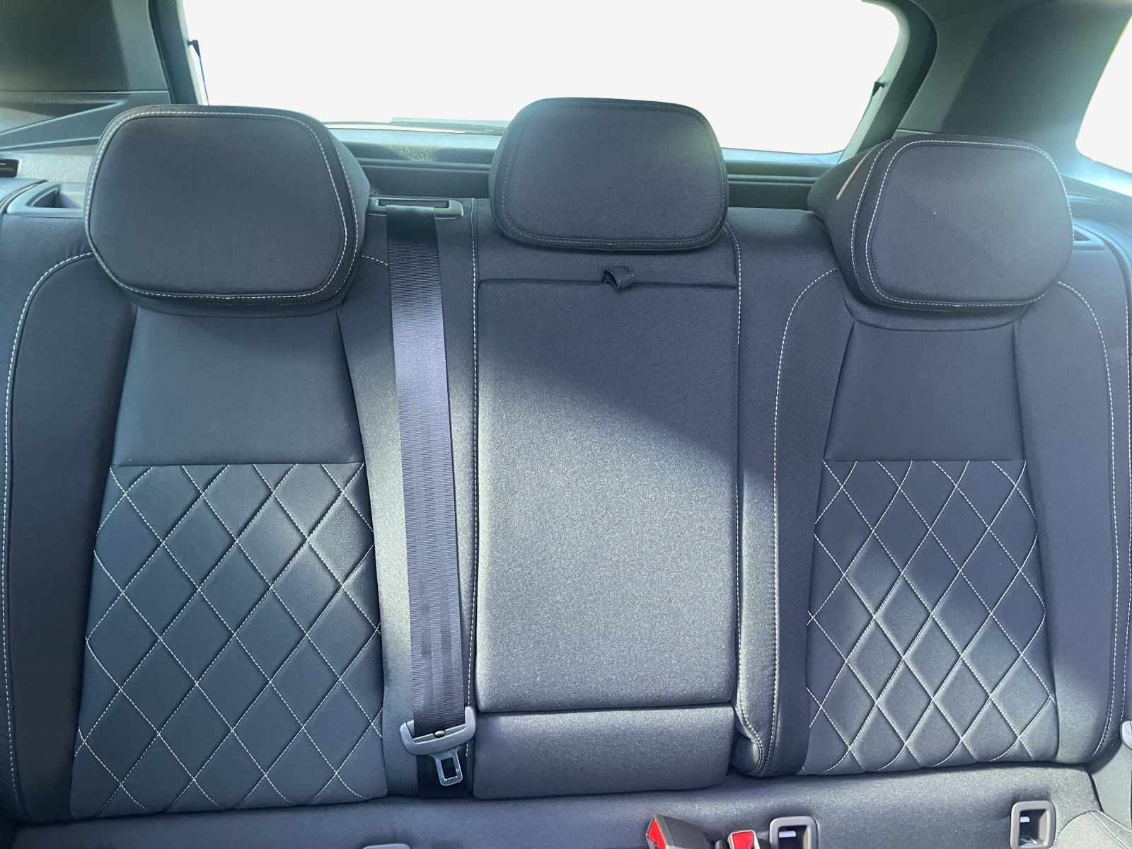 SKODA Karoq 2.0 TSI SportLine 4x4 DSG-image-11