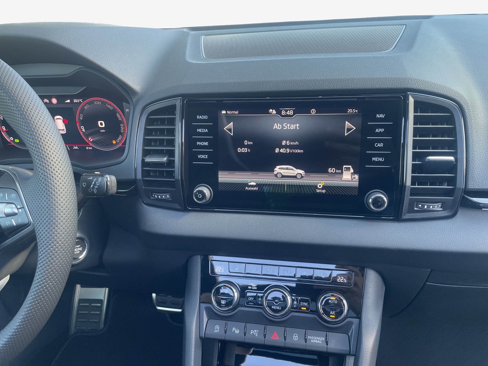 SKODA Karoq 2.0 TSI SportLine 4x4 DSG-image-10