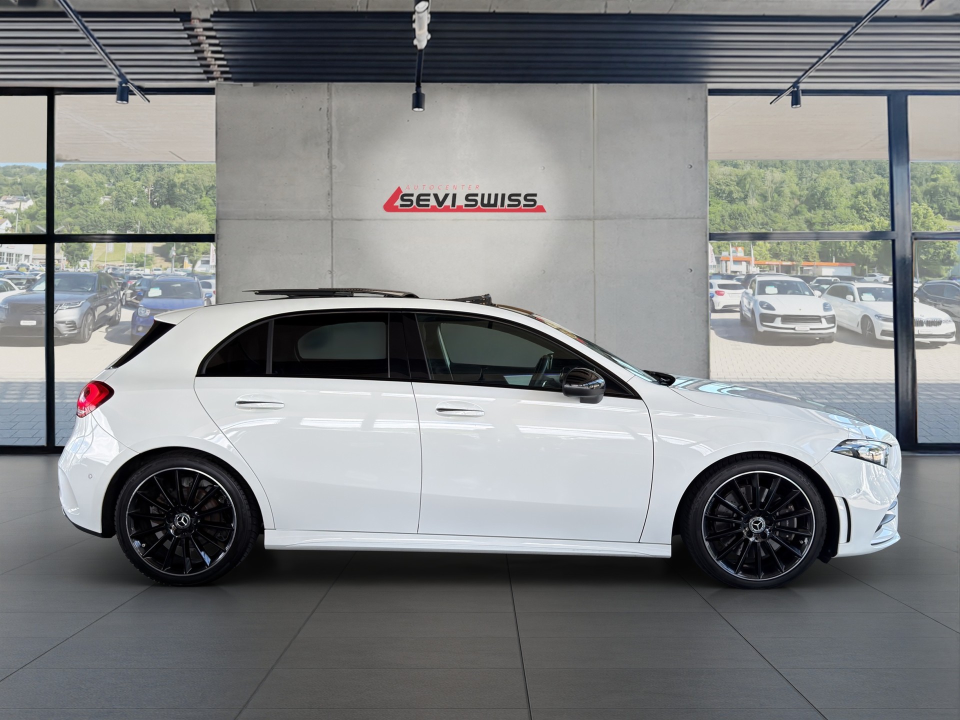 MERCEDES-BENZ A 250 4Matic AMG Line 4Matic 7G-DCT-image-1