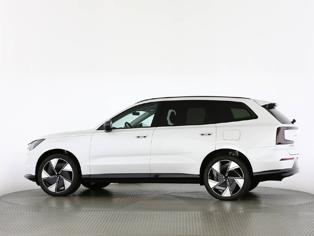 VOLVO EX90 Twin Plus AWD-image-28