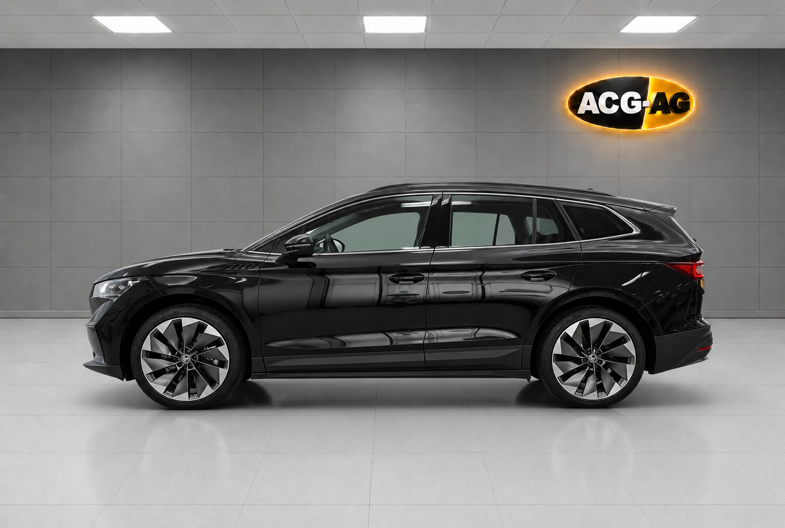 SKODA Enyaq iV 80 SportLine ** Voll-Leder ** Gr-Navi ** RF-Kamera ** Sitzmemory ** Anh-Kupplung ** Panorama-Glasdach ** Ab MFK **-image-3
