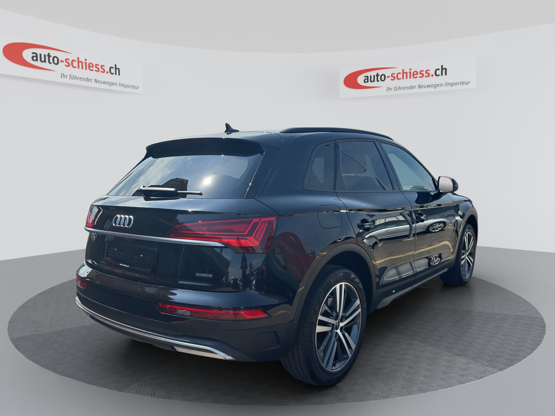 AUDI Q5 40 TDI quattro S-tronic-image-5
