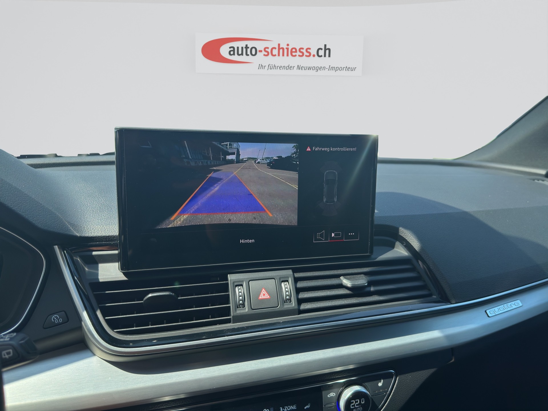 AUDI Q5 40 TDI quattro S-tronic-image-13